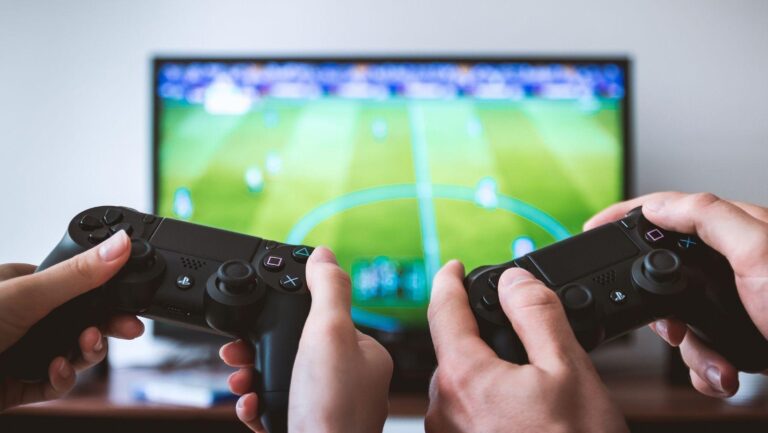Following Esports in 2026: A Practical Guide